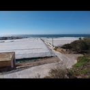 … sowie zwischen Straße und Meer